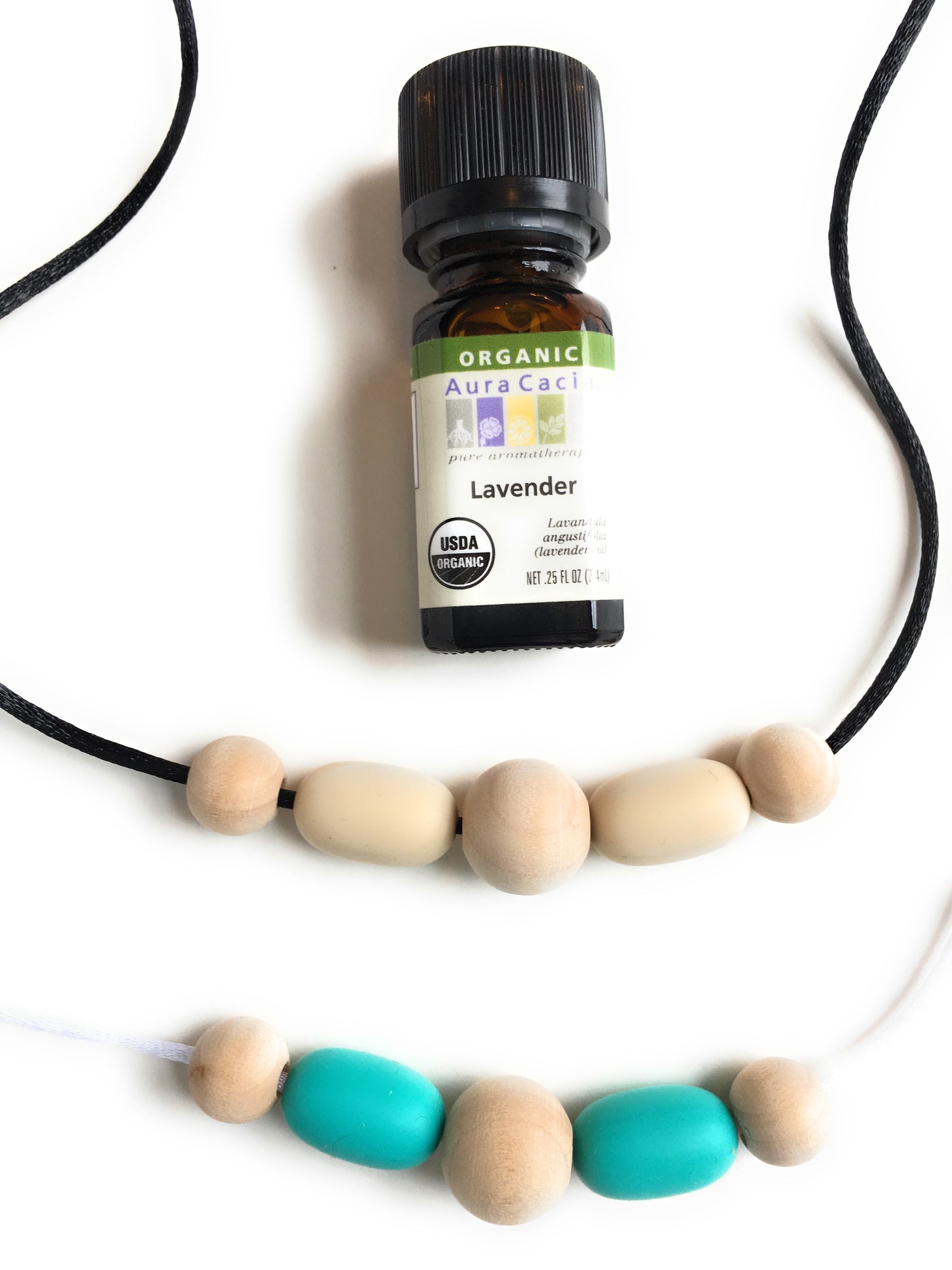 Oil Diffuser & Chewy Necklace